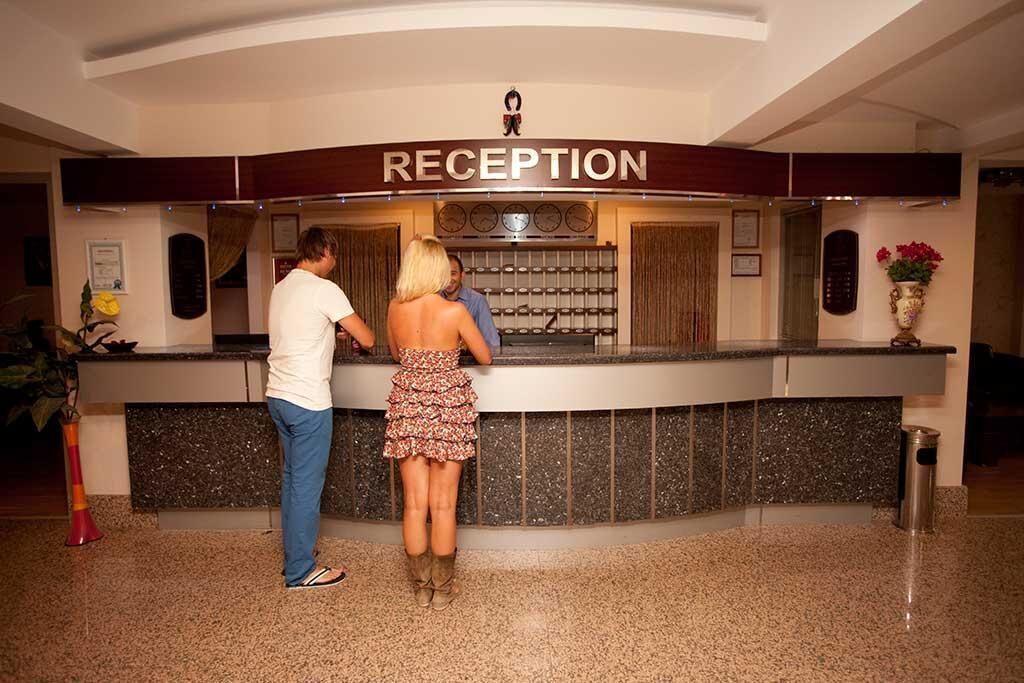 Duqqan Deluxe Hotel Κουσάντασι Εξωτερικό φωτογραφία